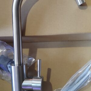 Kitchen Faucet with Accessories